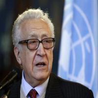 الاخضر الابراهيمي يحث دمشق والمعارضة على إجراء محادثات بالأمم المتحدة
